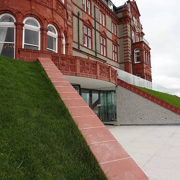 10 Balcony