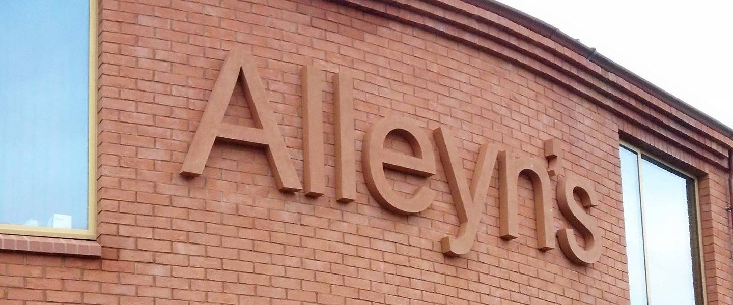 Alleyns School